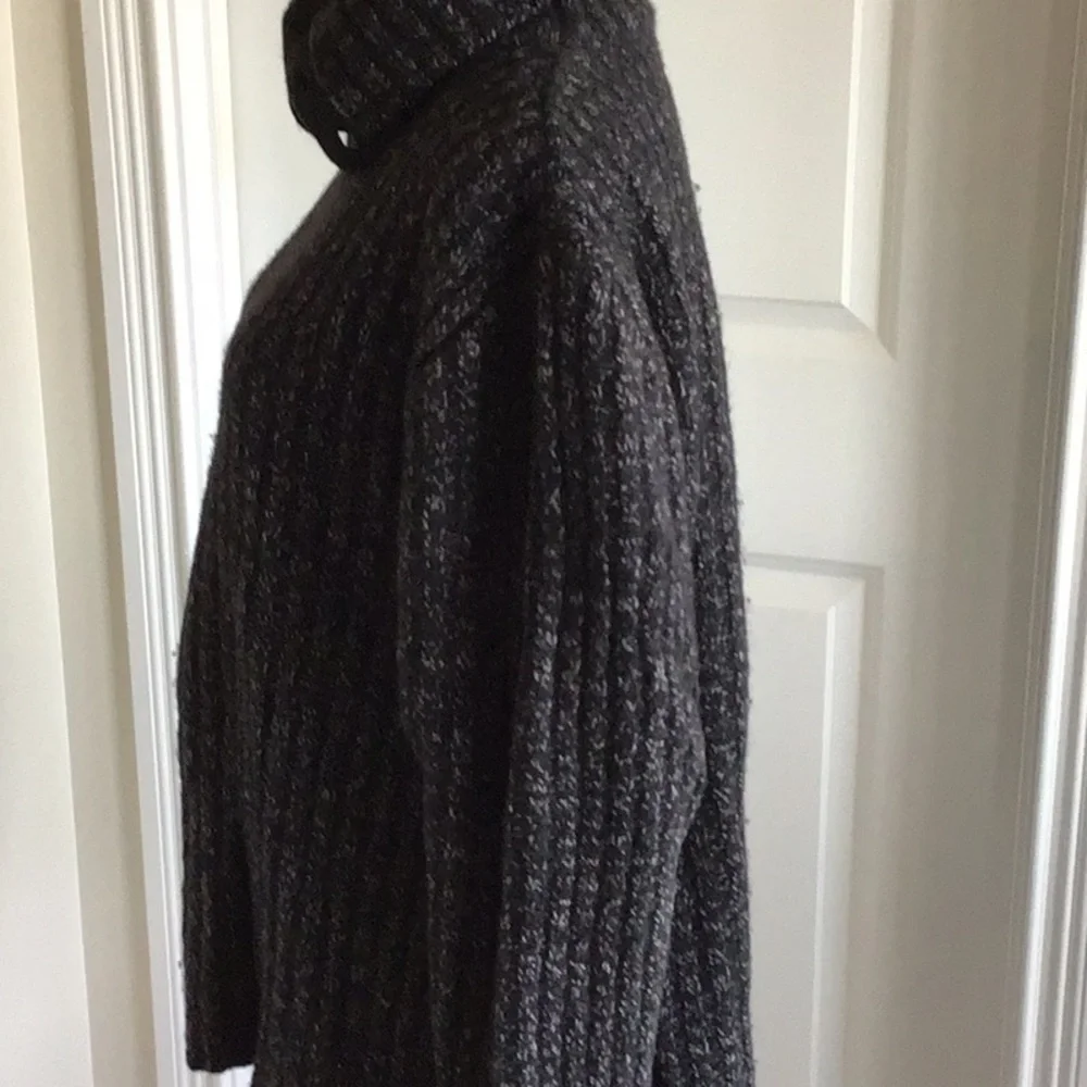 H&M black lambs wool blend button collar turtleneck long sleeve knit sweater M - Picture 10 of 13